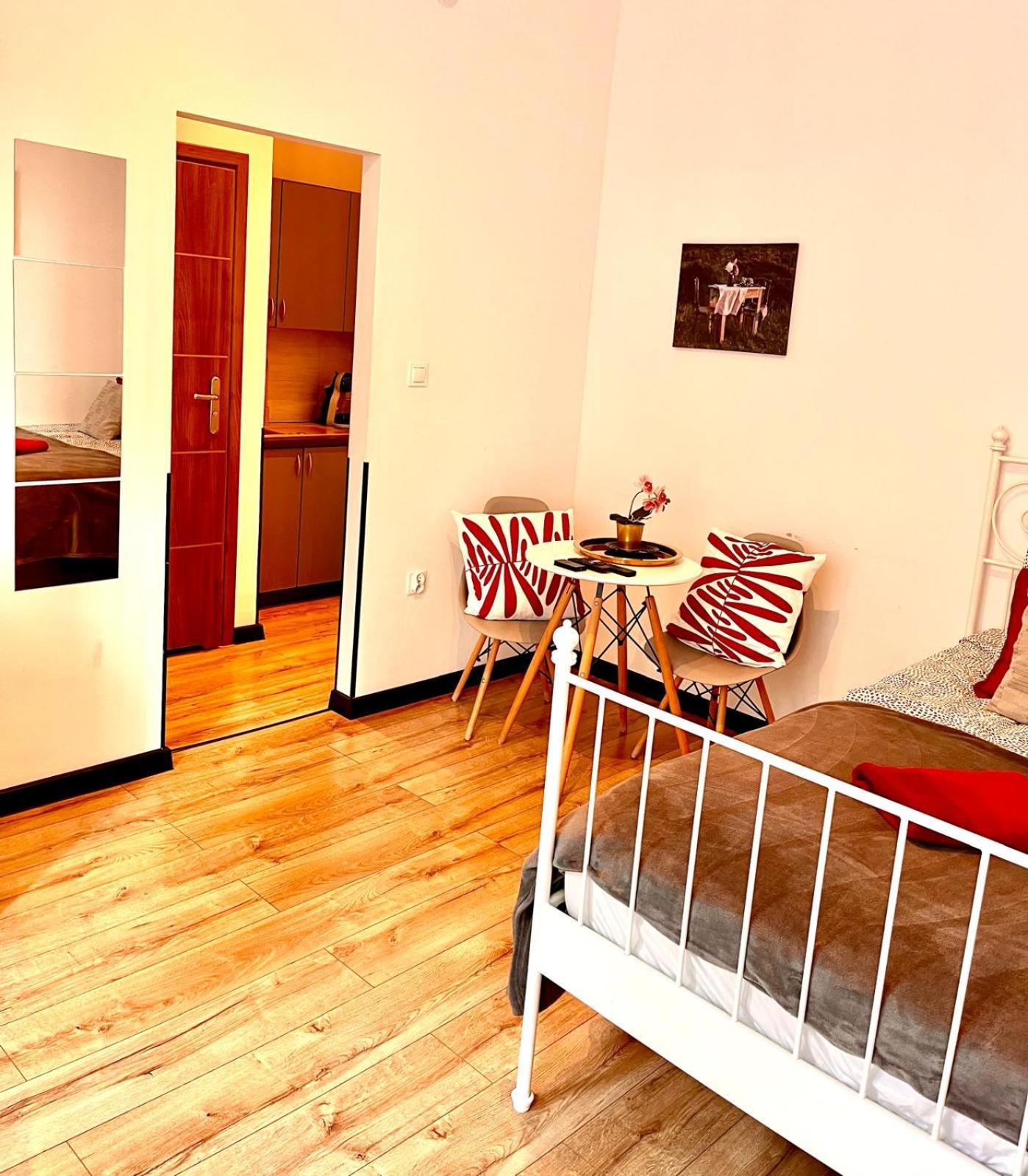 Best 1 Room Condo In Warszawa Center المظهر الخارجي الصورة